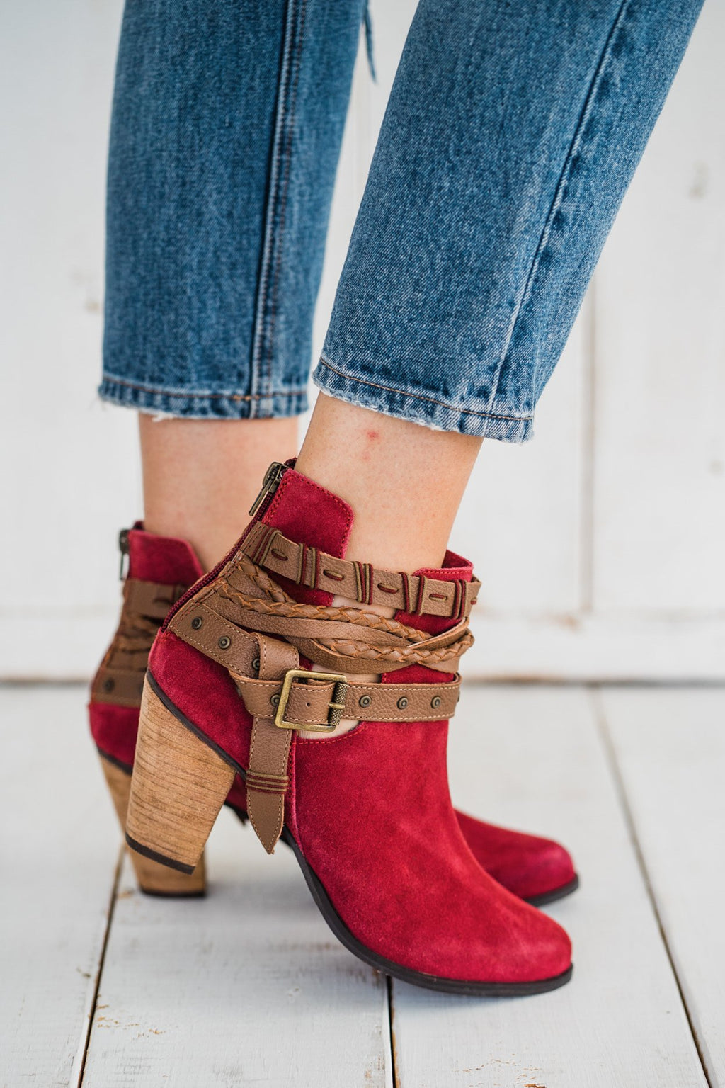 Naughty Monkey Cuthbert Booties in Red