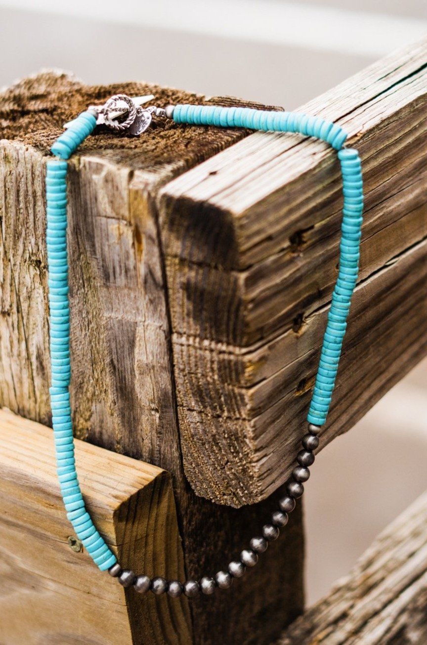 Turquoise Rondel Necklace with Navajo Pearl Center